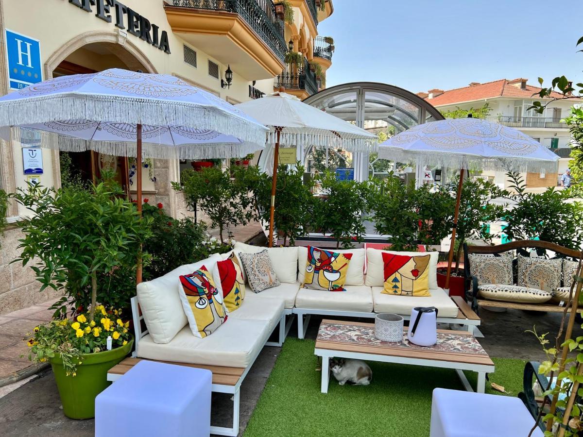 Hotel El Curro Burunchel Eksteriør billede