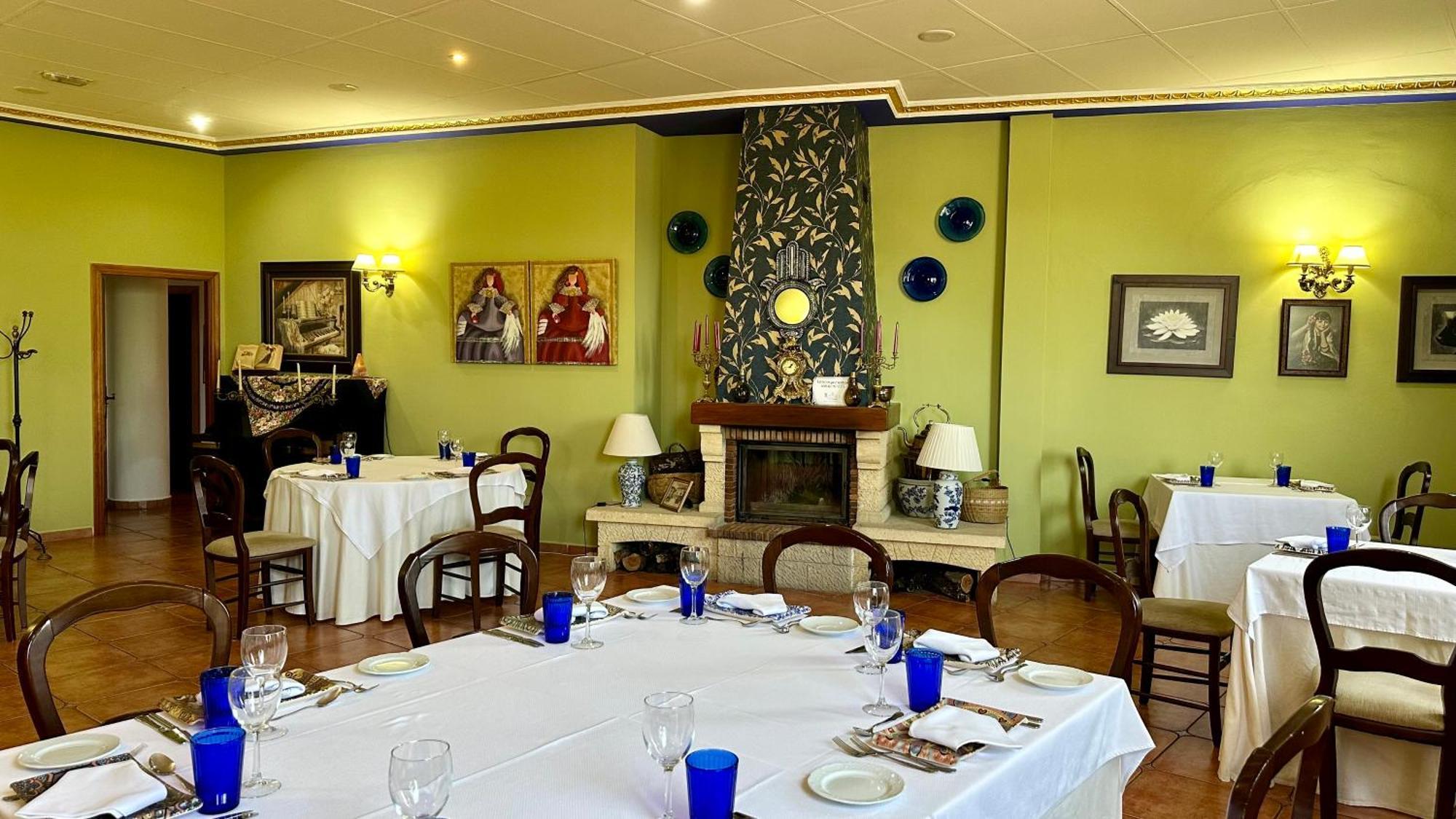 Hotel El Curro Burunchel Eksteriør billede