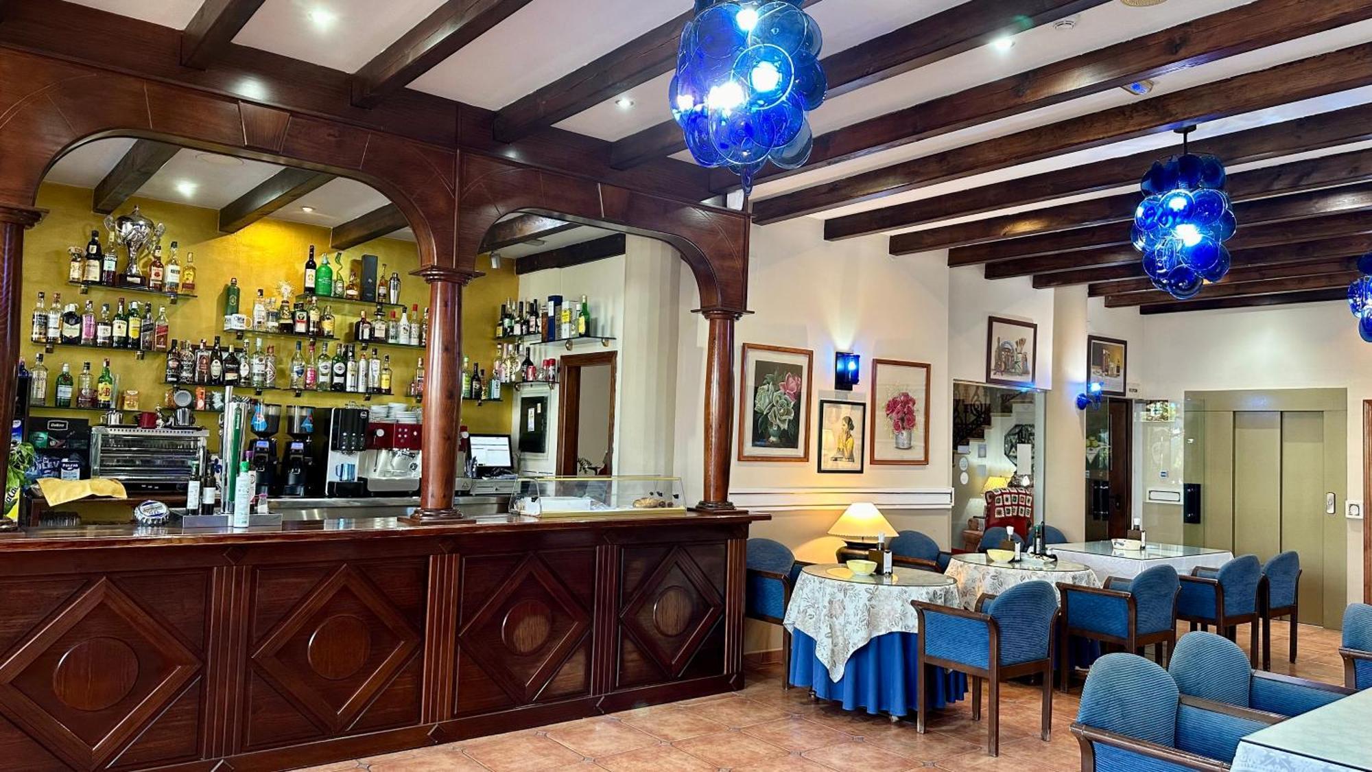 Hotel El Curro Burunchel Eksteriør billede